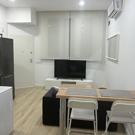 Estudio Avd. Velazquez 马拉加 外观 照片