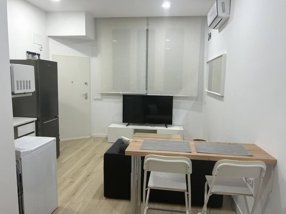 Estudio Avd. Velazquez 马拉加 外观 照片